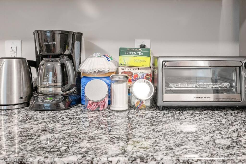 * Lux Modern Retreat * Downtown * King Beds * Apartamento Durham Exterior foto