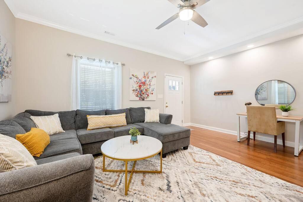 * Lux Modern Retreat * Downtown * King Beds * Apartamento Durham Exterior foto