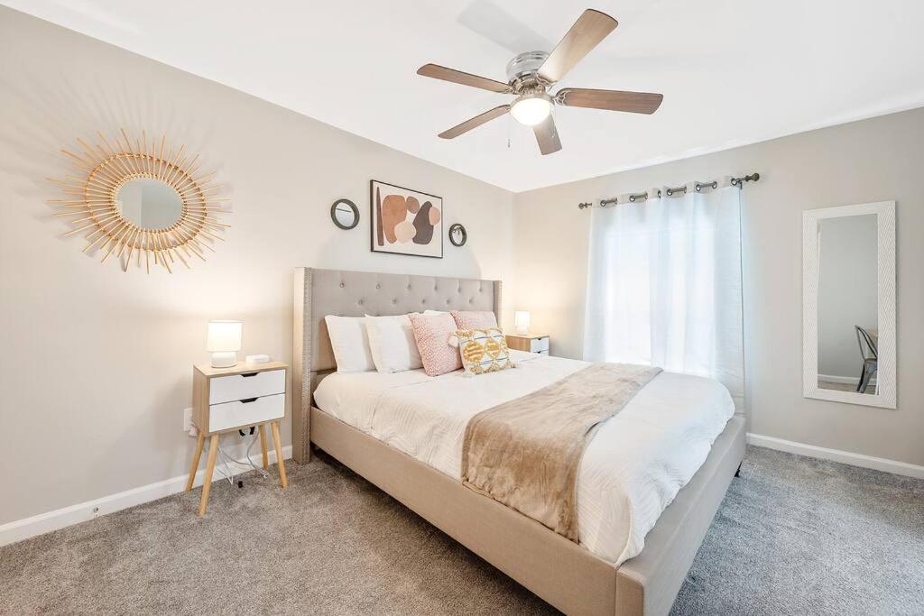 * Lux Modern Retreat * Downtown * King Beds * Apartamento Durham Exterior foto
